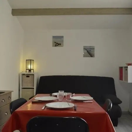 Cap D'agde, 1 Piece, 4 Personnes - Fr-1-249-287 شقة *